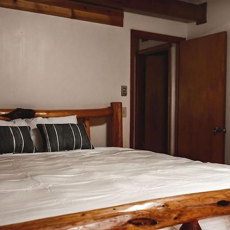 Blueberry Hideaway At 36 North Cabin - Hot Tub Purlear Ngoại thất bức ảnh
